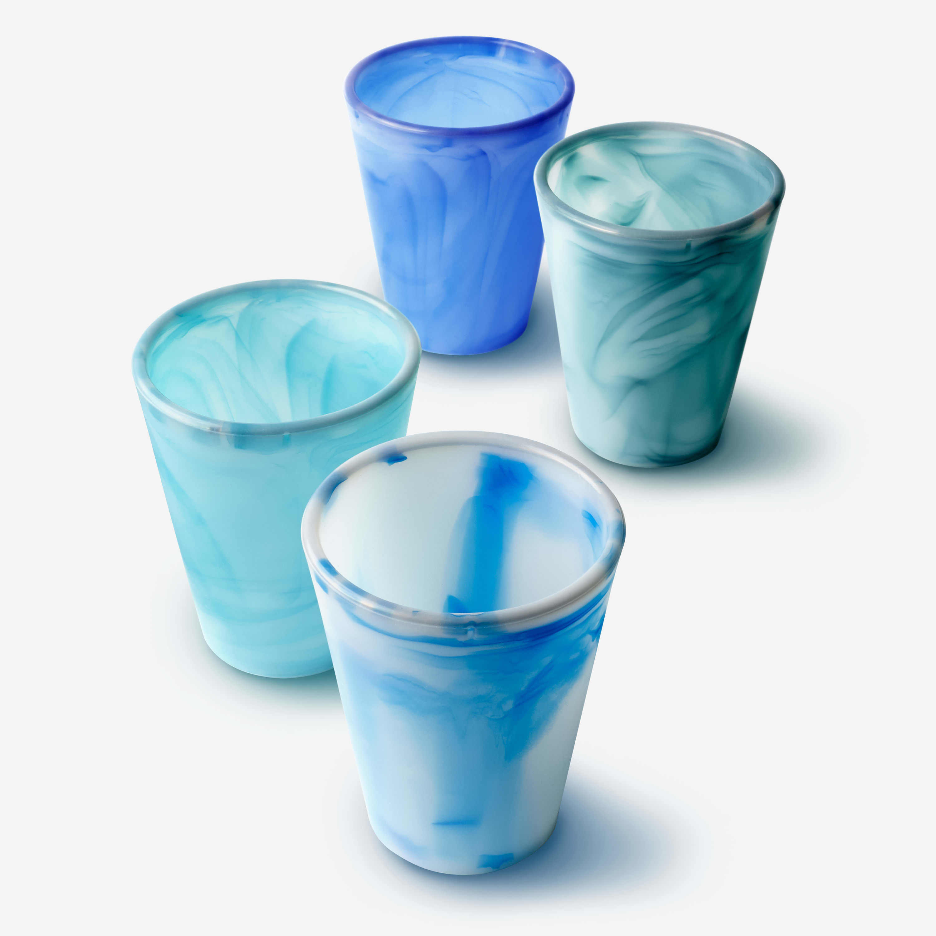 Flexible yet sturdy GoSili silicone cup, perfect for stacking and easy storage.
